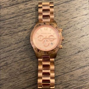 ⚡️MICHAEL KORS⚡️ LAYTON ROSE GOLD WATCH - MK8207